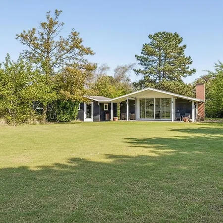 Casa de Férias Gorgeous In With Wifi Malling